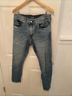 Classic Men's Light Blue Denim Jeans Levi’s Waist 34